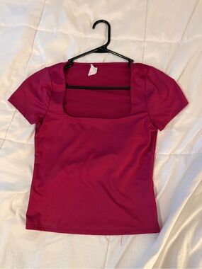 Women’s Square Neck Short Sleeve Top - Magenta